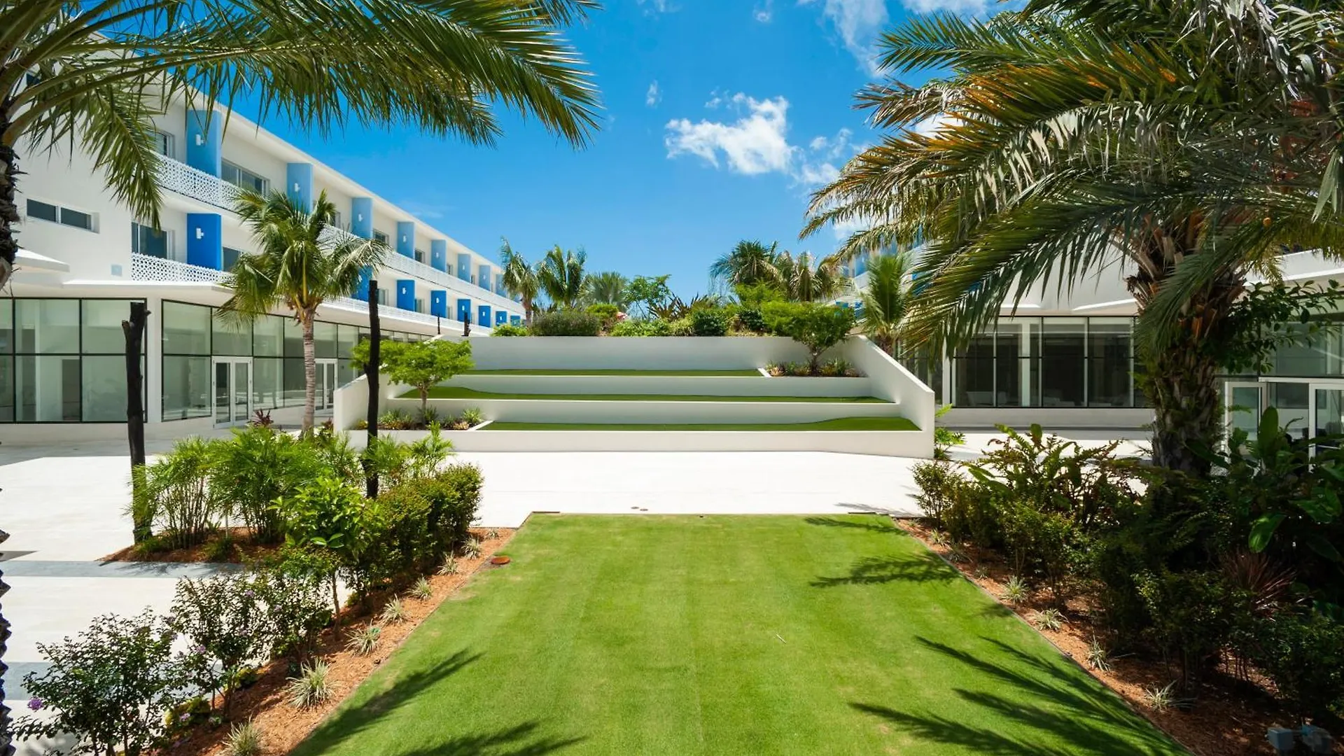 The Grove Aparthotel West Bay Ilhas Cayman